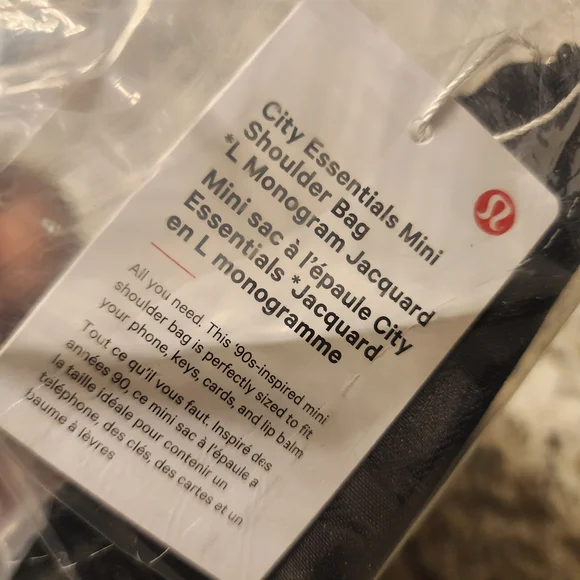 Lululemon Athletica Black Shoulder Bag - Picture 5 of 6